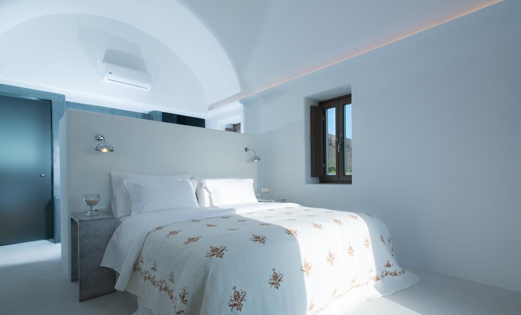 Azar Luxury Villas & Suites Imerovigli  Exterior photo
