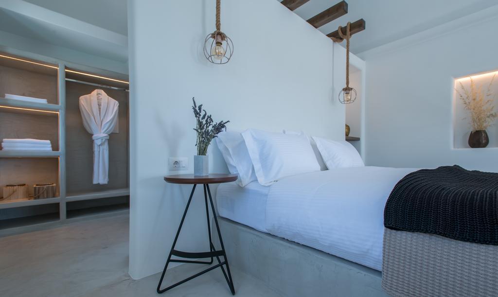 Azar Luxury Villas & Suites Imerovigli  Exterior photo
